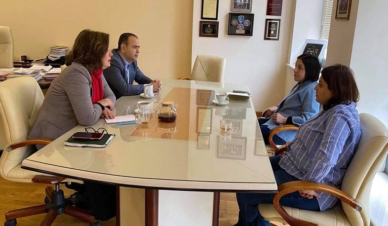 Министр образования, науки, культуры и спорта Арцаха обсудил с Заре Синаняном вопрос сохранения культурного наследия Арцаха