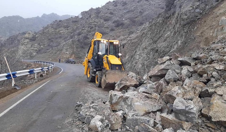 Մեղրիի լեռնանցքում տեղի է ունեցել քարաթափում