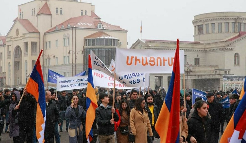 Мы не должны сдаваться в борьбе за наши права: Артак Бегларян