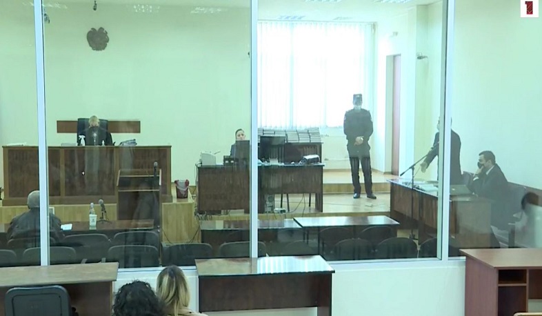 Դատարանին հասկանալի չեն պաշտպան Է.Ալեքսանյանի բացակայության պատճառները. «Մարտի 1»-ի գործով դատական նիստը հետաձգվեց