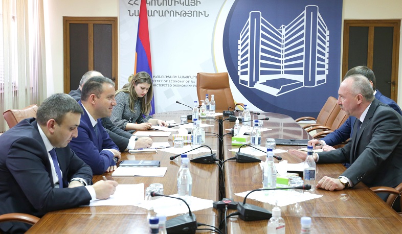 ՀՀ էկոնոմիկայի նախարարն ու Բելառուսի դեսպանը քննարկել են հայ-բելառուսական համագործակցության հեռանկարները