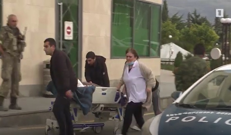 Արցախի սպիտակ բանակը զենքը վայր չի դրել. բոլոր վիրավորները դեռ պետք է ոտքի կանգնեն