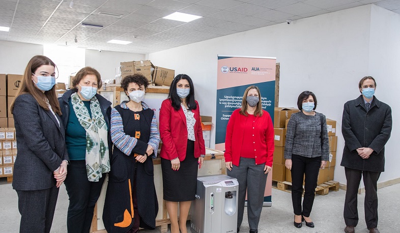 ՀՀ առողջապահության փոխնախարարն ու ԱՄՆ դեսպանն այցելել են «Դեղերի և բժշկական պարագաների ապահովման ազգային կենտրոն»