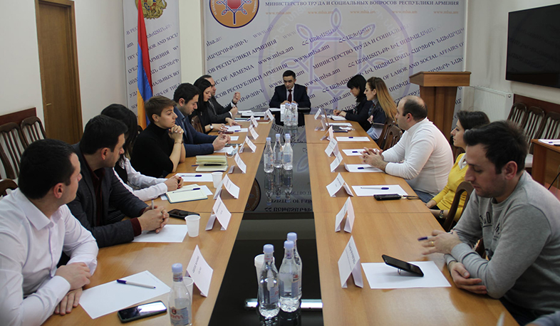 Աշխատանքի և սոցիալական հարցերի նախարարի տեղակալը հանդիպել է հասարակական կազմակերպությունների և նախաձեռնությունների ներկայացուցիչների հետ
