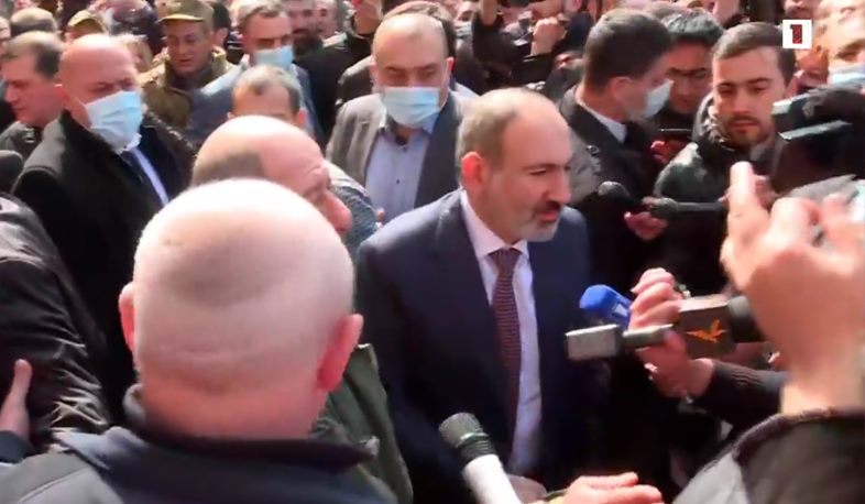 Նիկոլ Փաշինյանը Հանրապետության հրապարակում է