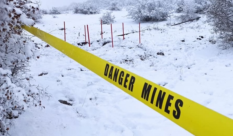 В общине Давид Бек обнаружены неразорвавшиеся кассетные боеприпасы