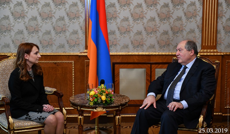 Արմեն Սարգսյանը հանդիպումներ է ունեցել Լիլիթ Մակունցի, Էդմոն Մարուքյանի և Արման Աբովյանի հետ