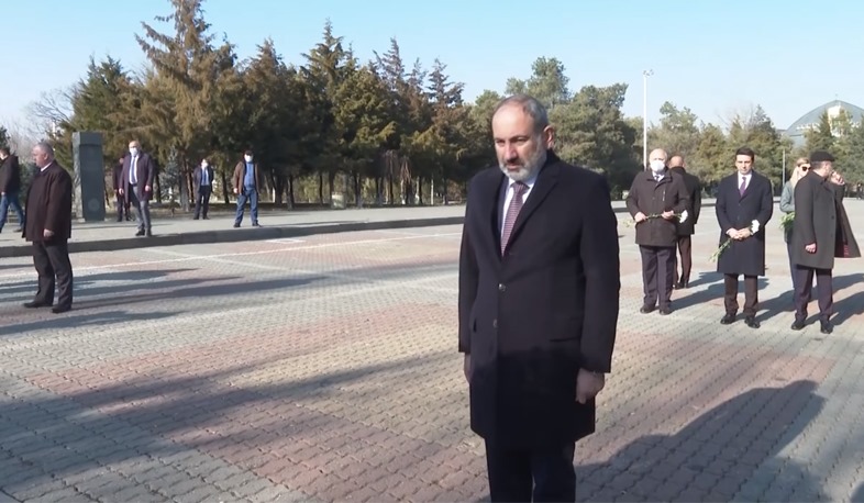 Հարգանքի տուրք՝ Սումգայիթի ոճրագործության զոհերի հիշատակին