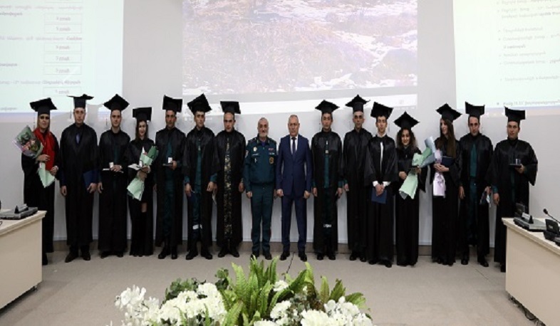 ԱԻՆ Ճգնաժամային կառավարման պետական ակադեմիայի 2020-21 ուստարվա շրջանավարտները դիպլոմներ են ստացել