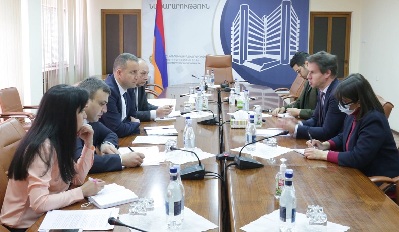 Ваган Керобян и Джонатан Лакотт выразили готовность расширить армяно-французские экономические связи