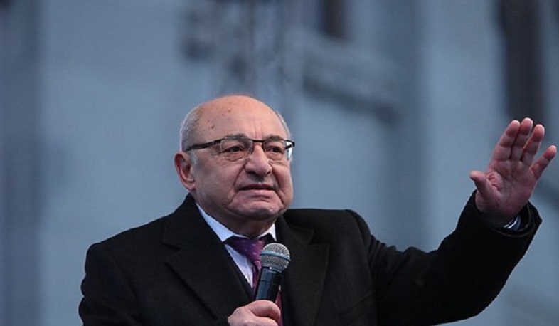 Մեր պայքարը վատ ղեկավարին լավով փոխարինելու համար չէ. մենք վատ ղեկավար չունենք. Վազգեն Մանուկյան