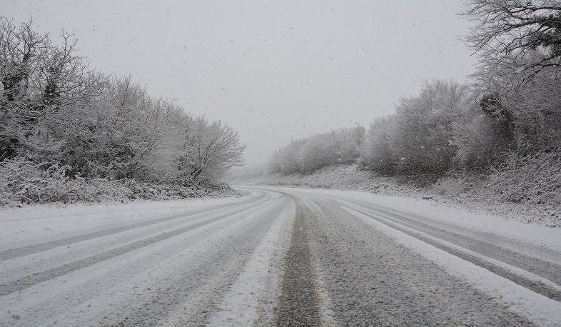Շուշի-Բերձոր-Գորիս ճանապարհը բաց է, Լիսագորում տեղում է թաց ձյուն