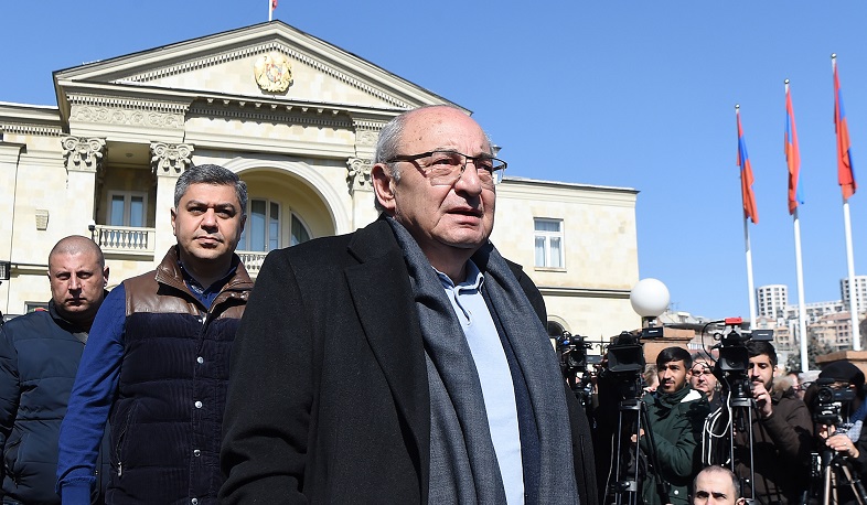 «Հայրենիքի փրկության շարժումը» շտապ հանդիպում է պահանջում նախագահի հետ