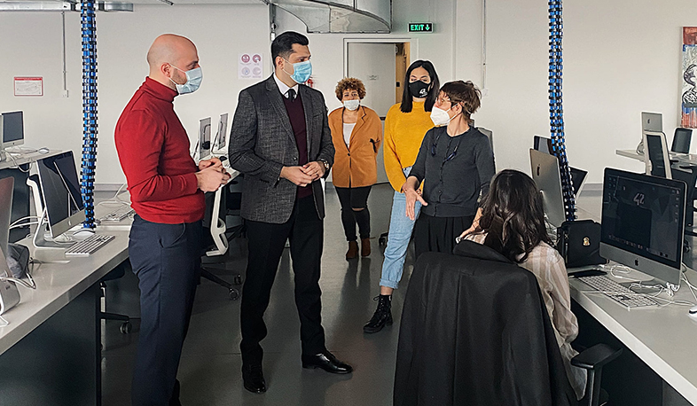 Արմավիրի մարզպետն ու Մարի Լու Փափազյանը քննարկել են մարզում «Թումո» կենտրոն և «Թումո-տուփ» հիմնելու ծրագիրը