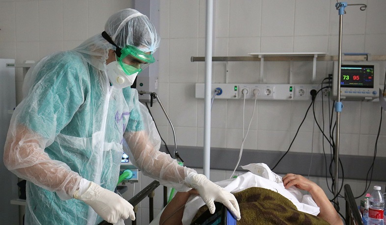 В России за сутки умерли 441 пациент с COVID-19
