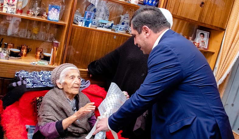 Губернатор Лори поздравил женщин-ветеранов Великой Отечественной войны с 8 марта