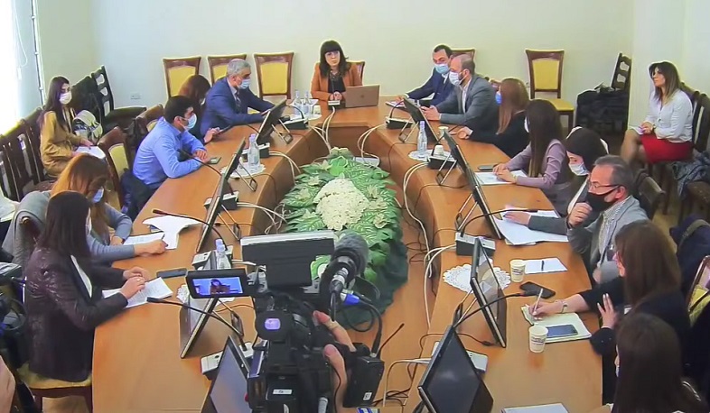 Անհայտ կորածների իրավական կարգավիճակը պետք է հստակեցվի. ԱԺ-ում քննարկվում է «Անհայտ կորած անձանց մասին» նախագիծը