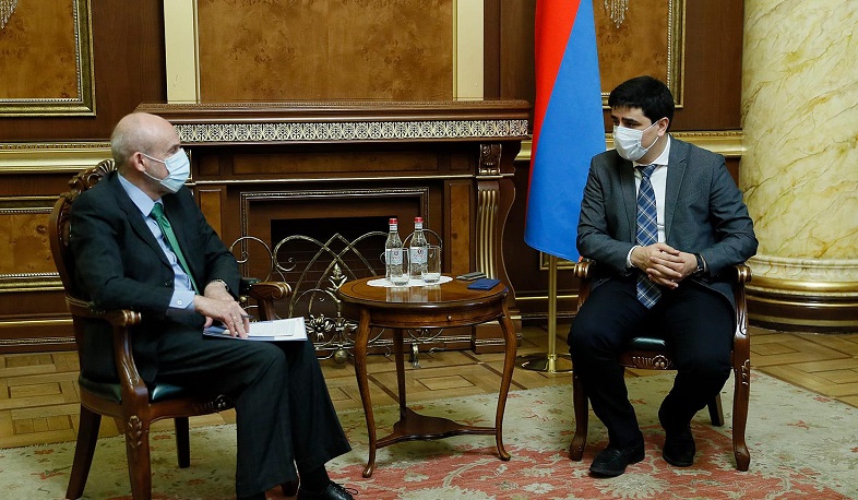 Представитель Армении в ЕСПЧ и посол Германии обсудили шаги по возвращению армянских военнопленных из Азербайджана
