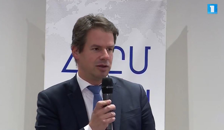 «Մտքի կանայք, գործի կանայք». քննարկում՝ ֆրանսիական համալսարանում