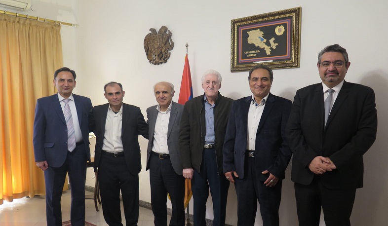 Իրանում ՀՀ դեսպանն ընդունել է Հայ ճարտարապետների և ճարտարագետների միության նորընտիր վարչության անդամներին