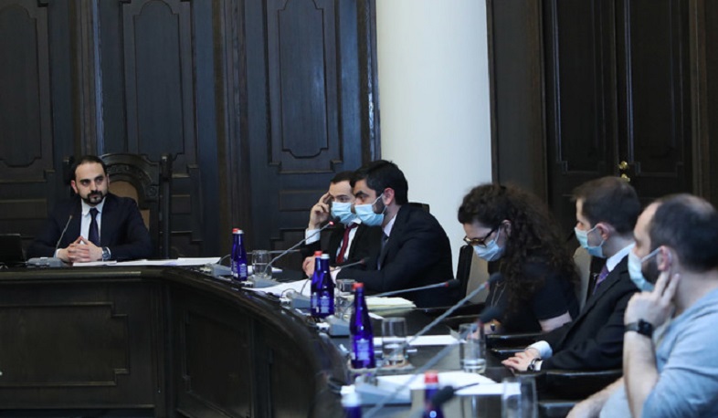 «Գիտուժ»-ին ընկալում ենք որպես կառավարության գործընկեր. Ավինյանն ընդունել է նախաձեռնության ներկայացուցիչներին