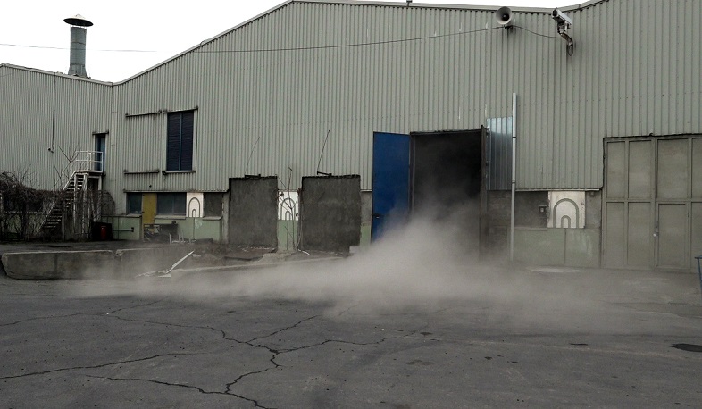 Հրդեհ Երևանի Րաֆֆու փողոցի հրուշակեղենի պահեստում