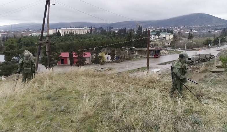 Российские саперы очистили более 1700 гектаров территории Арцаха от взрывоопасных предметов