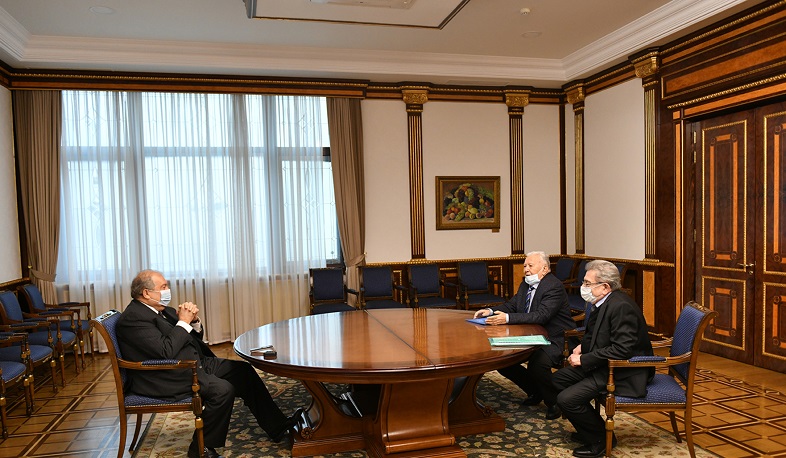 Արմեն Սարգսյանը հանդիպել է ԳԱԱ նախագահի հետ