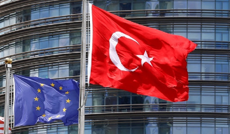 AB Türkiyəyə qarşı iqtisadi sanksiyaları istisna etmir