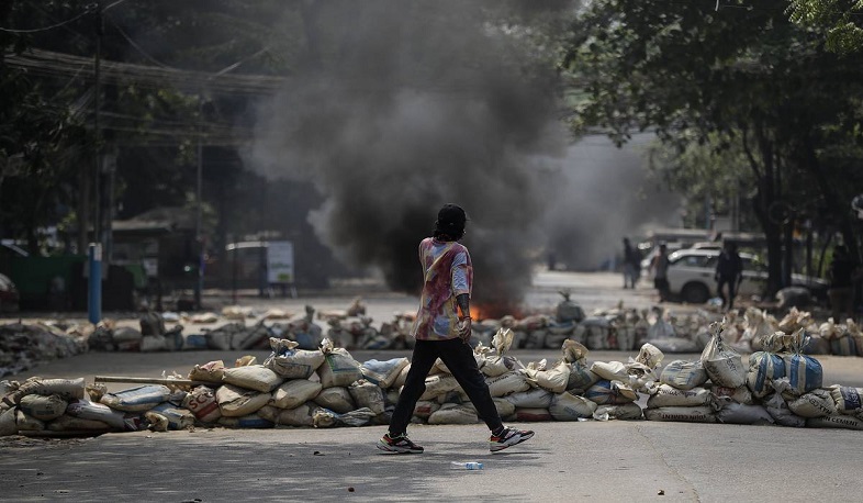 Начальники генштабов 12 стран в совместном заявлении осудили действия военных Мьянмы