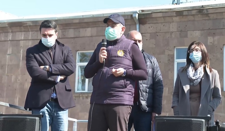 Խորհրդային Հայաստանի տնտեսությունն այդքան հզոր չէր լինի, եթե երկաթուղային, ճանապարհային նման ակտիվություն չլիներ. վարչապետ