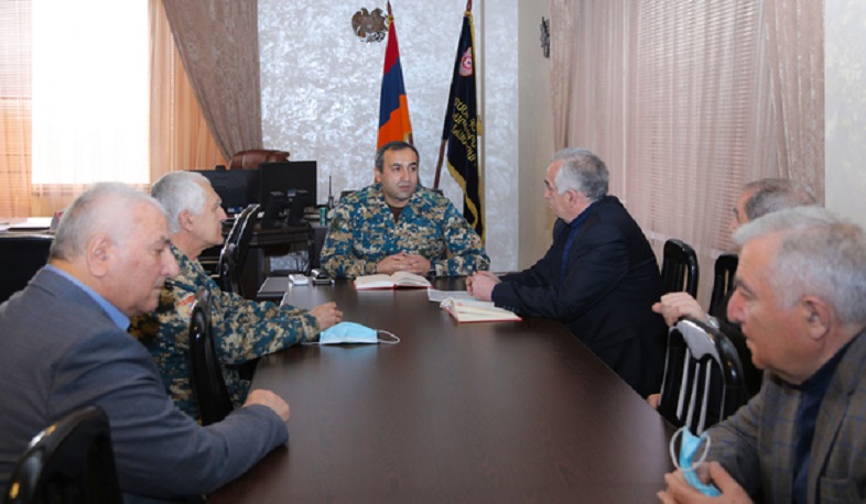 Փրկարար ծառայության տնօրենը հանդիպել է վետերանների հետ