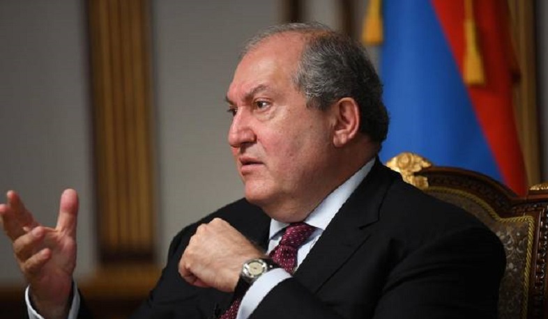 Նախագահի երկքաղաքացիության փաստը թաքցնելու վերաբերյալ փաստաբանների հաղորդումը դատախազությունն ուղարկել է ՀՔԾ