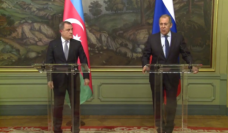 Главы МИД России и Азербайджана обсудили ход реализации трехсторонних заявлений