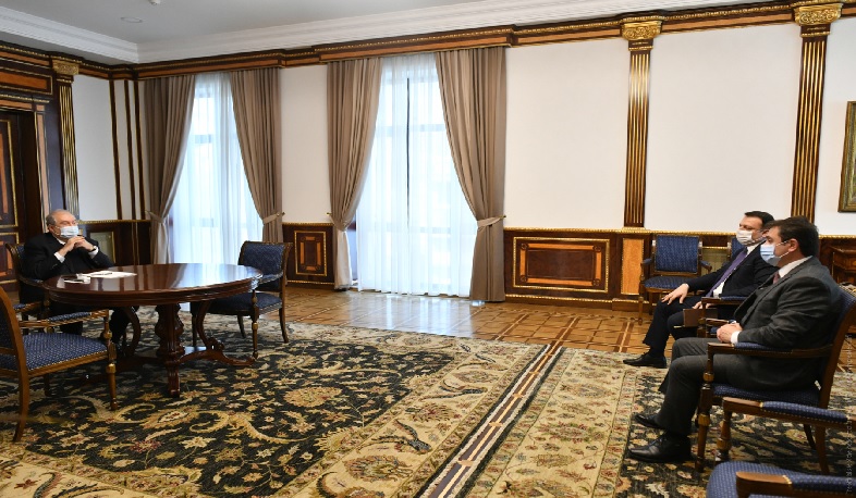 Արմեն Սարգսյանն ընդունել է ԲՏԱ նորանշանակ նախարար Հայկ Չոբանյանին
