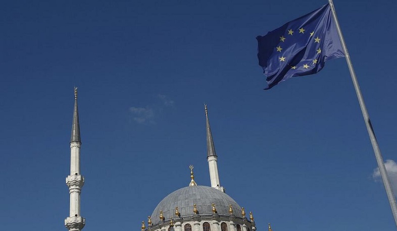 Вопрос членства Турции в ЕС, вероятно, будет обсужден в рамках визита глав ЕС в Анкару