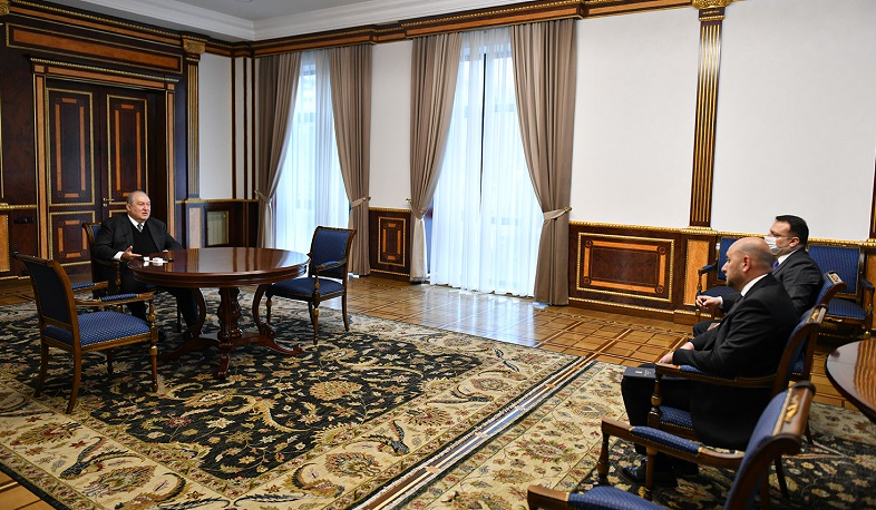 Armenia President receives Chairman of the Central Bank