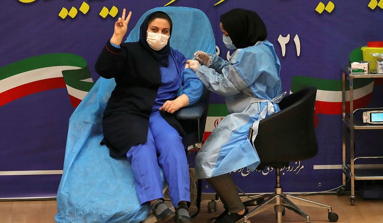 Иран получил первую партию вакцины AstraZeneca
