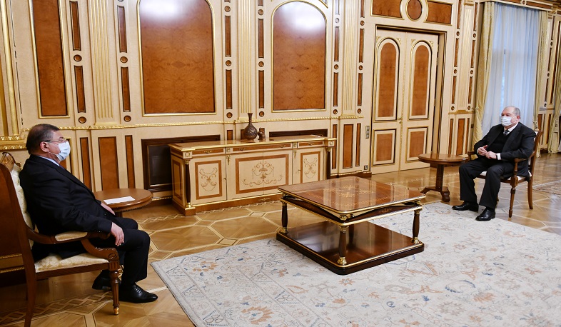 Արմեն Սարգսյանն ընդունել է ԲԴԽ անդամ Գագիկ Ջհանգիրյանին