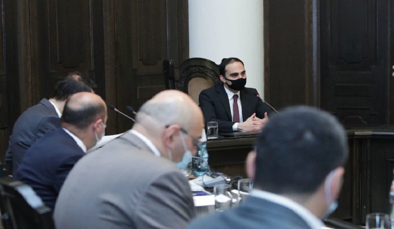 Տիգրան Ավինյանի գլխավորությամբ կայացել է Երևանի Ֆիրդուսի թաղամասի կառուցապատման աշխատանքային խմբի նիստը