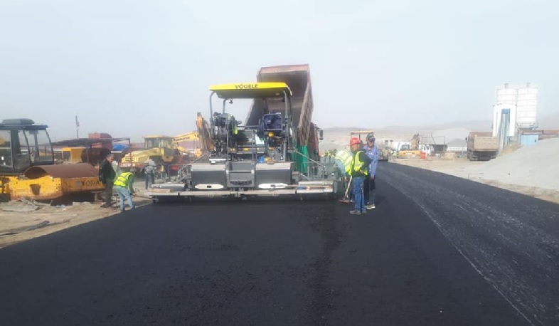 Հյուսիս-հարավ ճանապարհային միջանցքի փորձնական տեղամասերում շարունակվում է ասֆալտապատումը