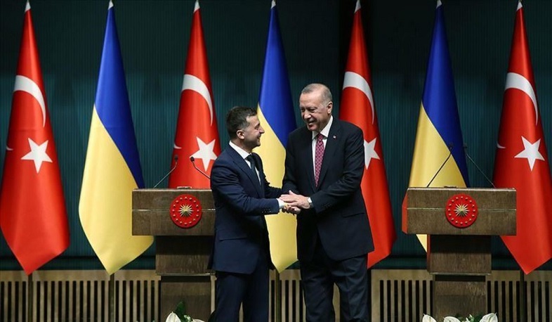 Лавров порекомендовал Турции не поощрять воинствующие заявления Украины