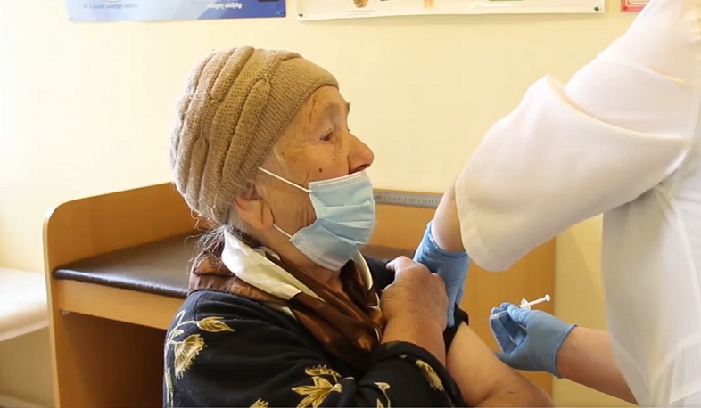 Հայաստանում մեկնարկել են COVID-19-ի դեմ պատվաստումները