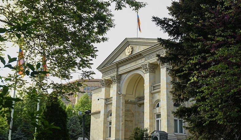 ՀՀ նախագահը չի ստորագրել վիրավորանքի և զրպարտության համար դրամական փոխհատուցման չափերը բարձրացնող օրենքը և դիմել է ՍԴ