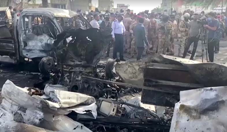 'We don't know why': four die in car bomb in busy Baghdad market
