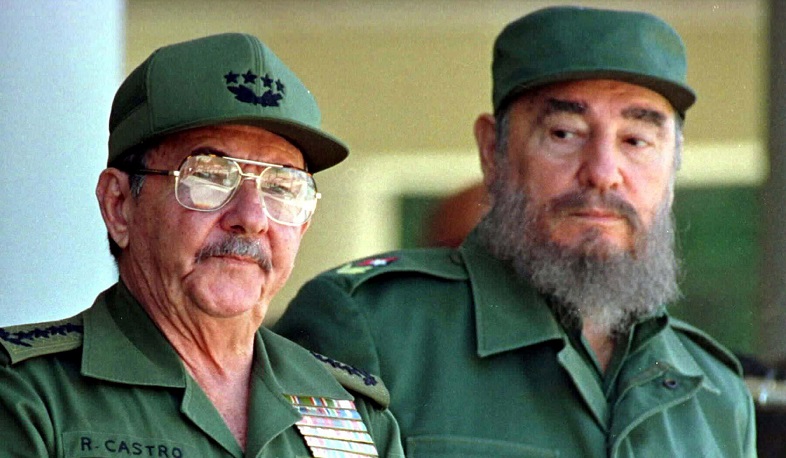 На Кубе заканчивается «эпоха Кастро»: в отставку подал первый секретарь коммунистической партии Рауль Кастро
