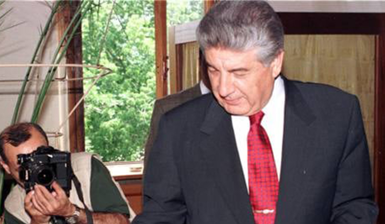 Ապրիլի 17-ը ՀՀ ազգային հերոս, ԱԺ նախագահ Կարեն Դեմիրճյանի ծննդյան օրն է