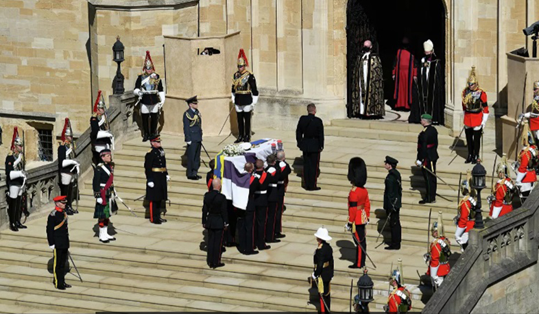 Վինձորի ամրոցում կայացել է Եղիսաբեթ 2-րդ թագուհու ամուսնու՝ Էդինբուրգի դուքս, արքայազն Ֆիլիպի հուղարկավորության արարողությունը