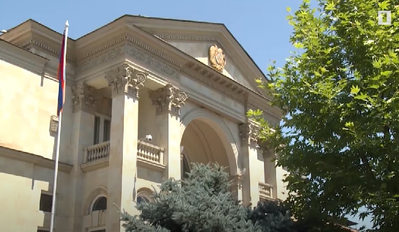 ԸՕ փոփոխությունը չստորագրելու առնչությամբ նախագահի պարզաբանումները անհիմն են. Համազասպ Դանիելյան