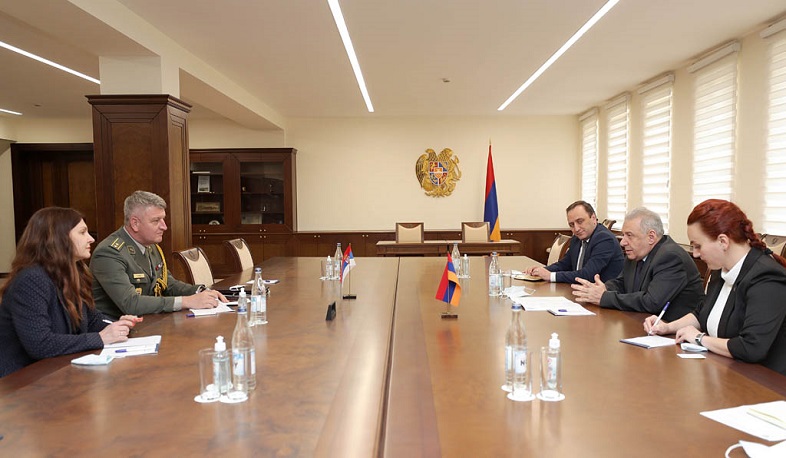 Ermənistan və Serbiya müdafiə sahəsində əməkdaşlığın inkişafına maraq göstərirlər